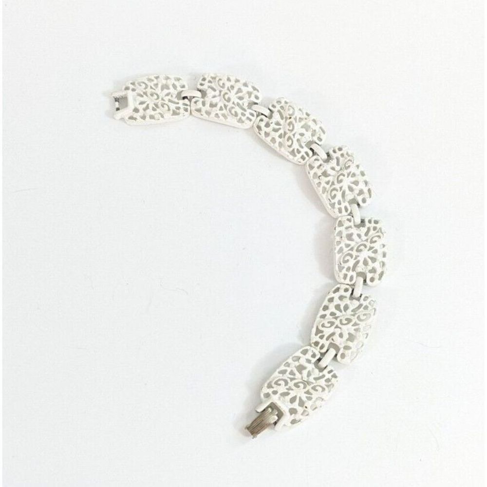 Vintage 50s White link Bracelet